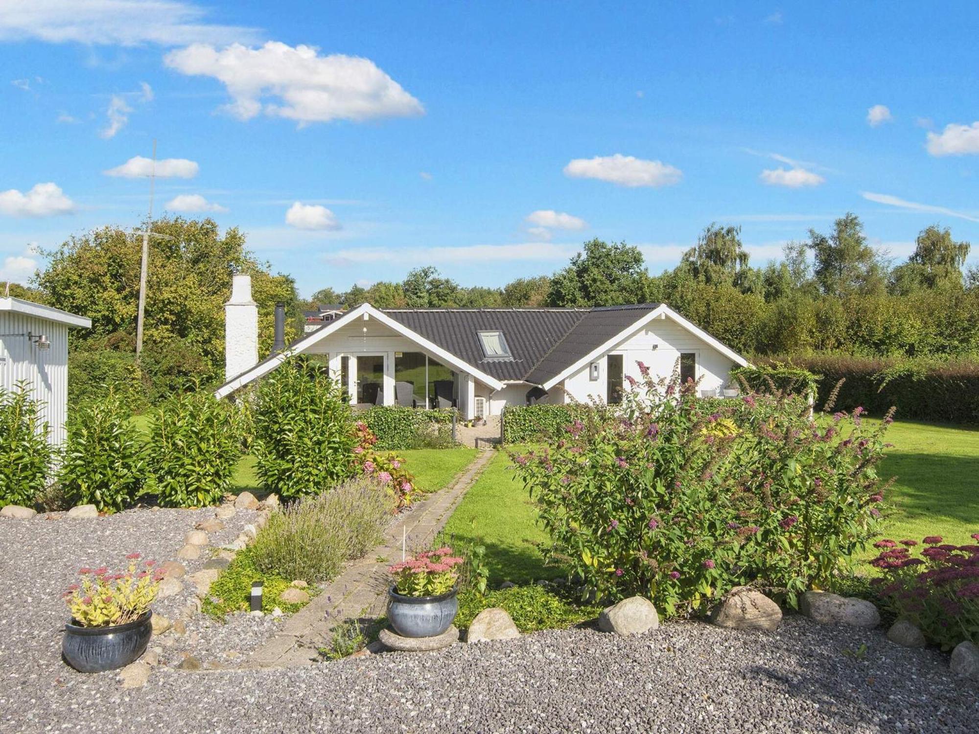 8 Person Holiday Home In 하일스 외부 사진